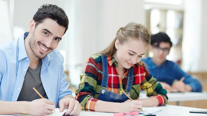 ¿Cómo escoger la academia para el MIR?