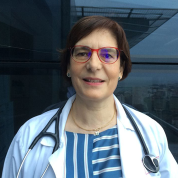 Dra. Blanco Aparicio, adjunta de Neumología en el Complejo Hospitalario Universitario de A Coruña (CHUAC)